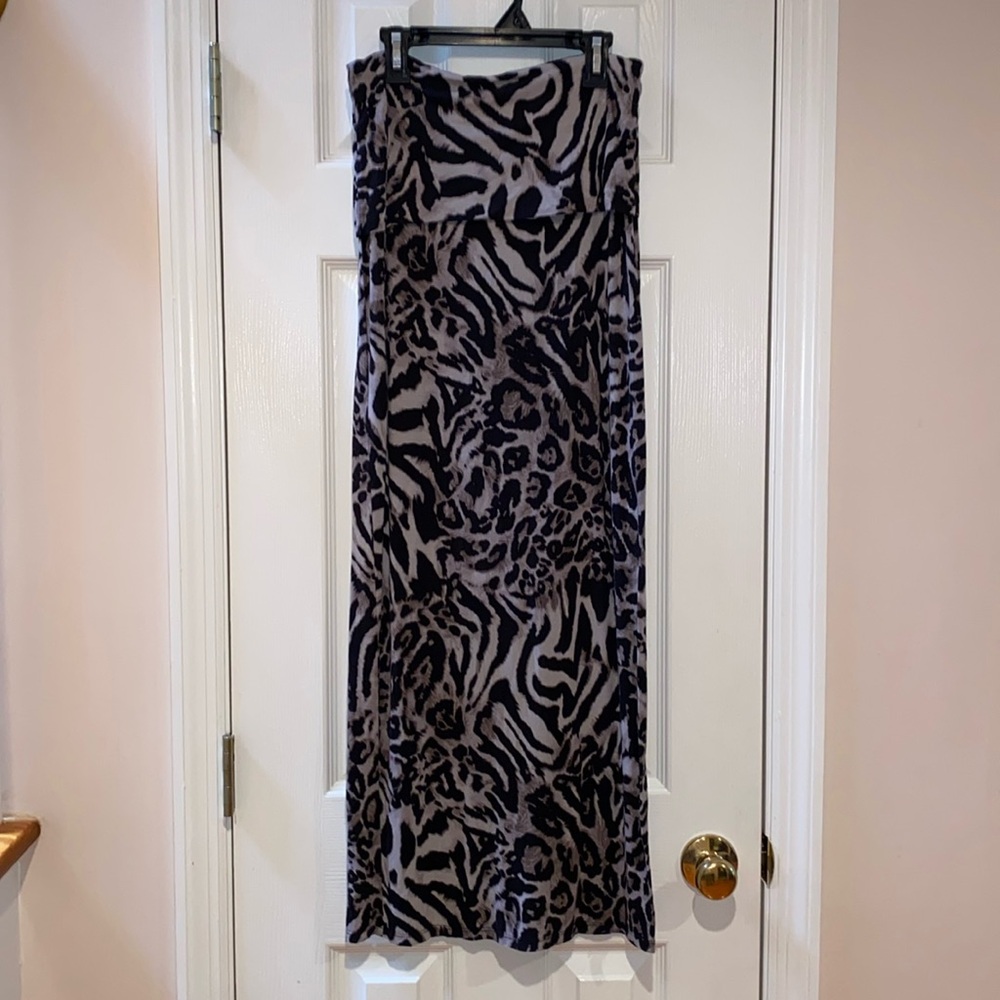 Small Hourglass Lilly Skirt